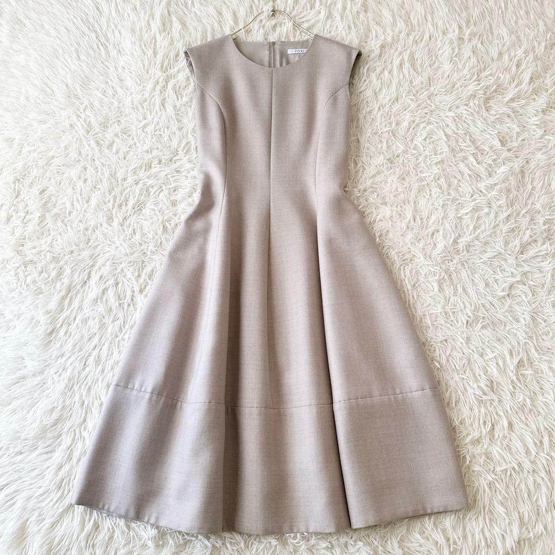 フォクシー✨レディブーケ ワンピース ノースリーブ グレージュ 定価14万 40