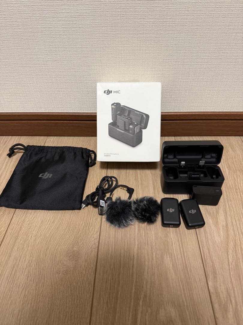 DJI Mic(トランスミッター×2 + レシーバー×1 + 充電ケース)