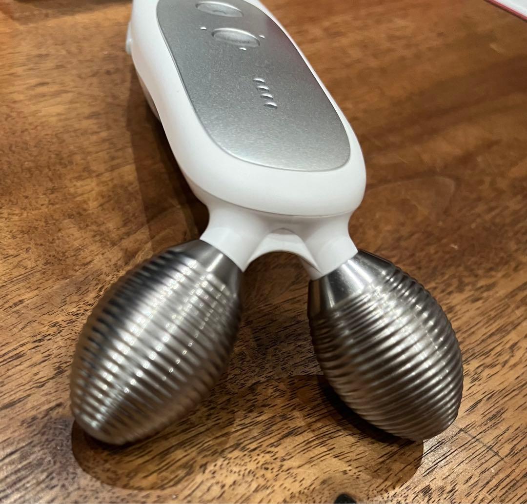 メディキューブ　美顔器2点＋ジェル2本セット