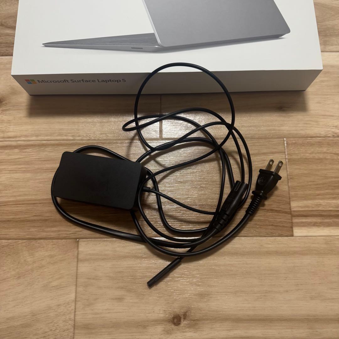 【超美品】Microsoft Surface Laptop13.5インチ