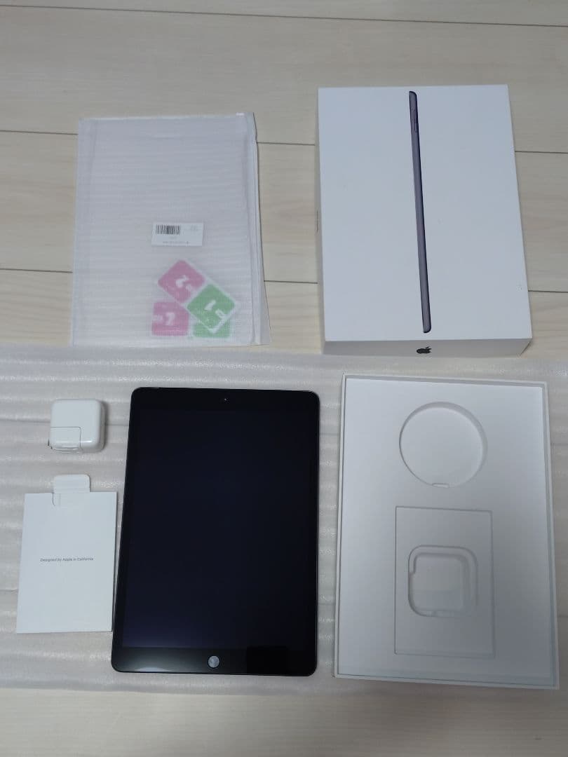 Ipad 7世紀　128gb スペースグレー