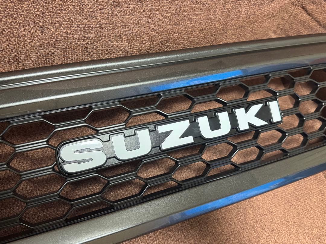 ジムニー 純正オプション フロントグリル JB64 JB74 JC74