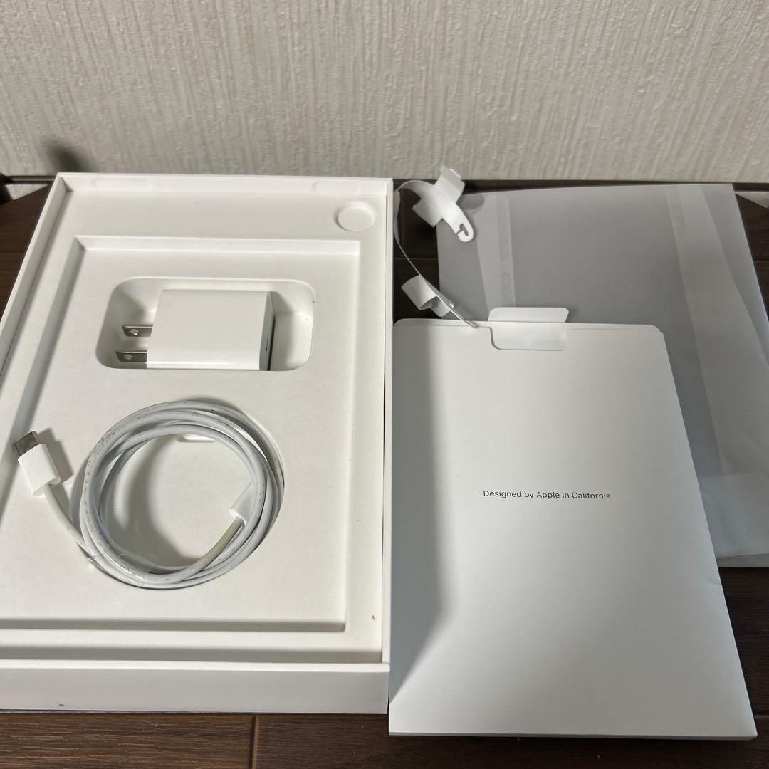 iPad mini 第6世代 64GB Starlightバッテリー92％ 美品