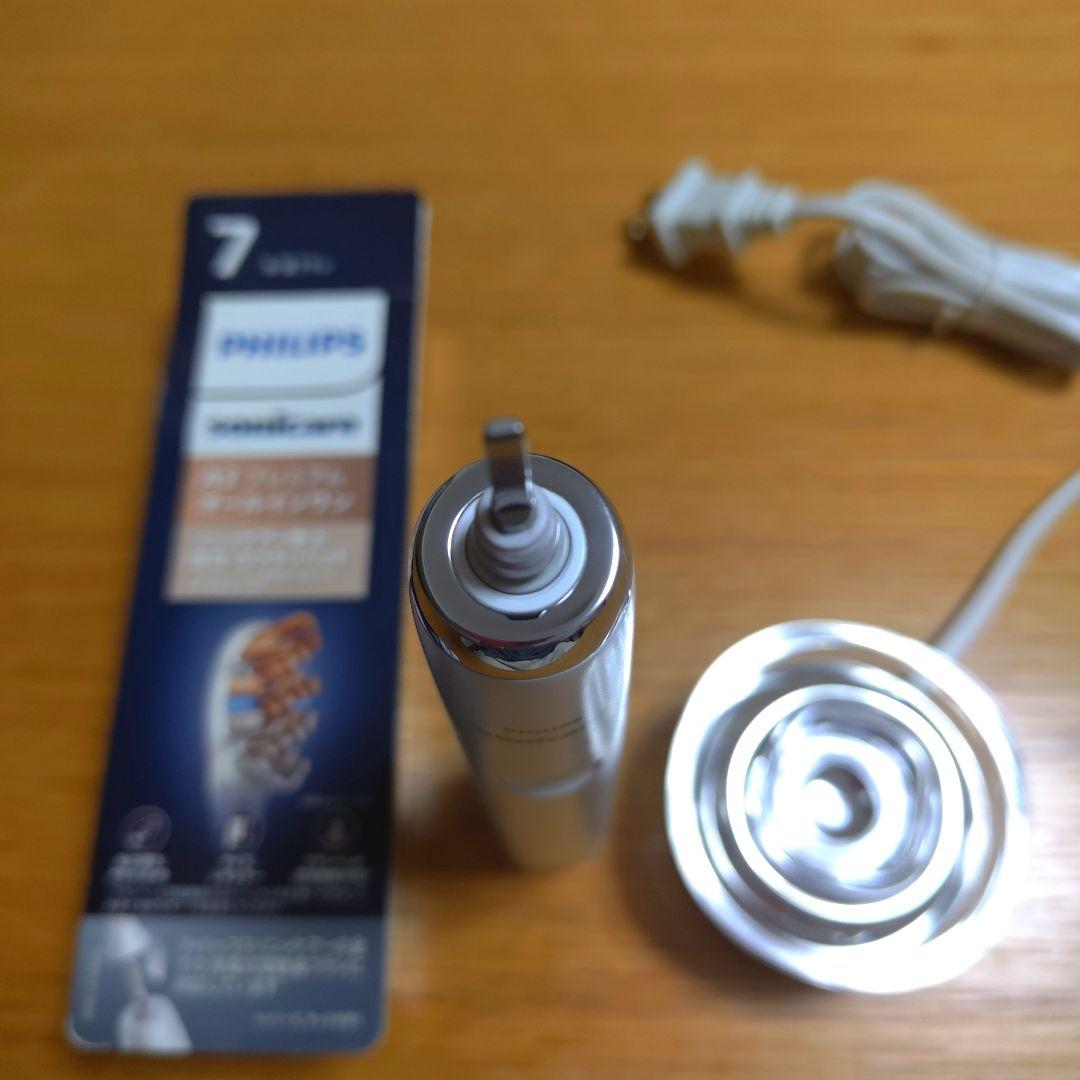 【美品】PHILIPS Sonicare ダイヤモンドクリーン 電動歯ブラシ