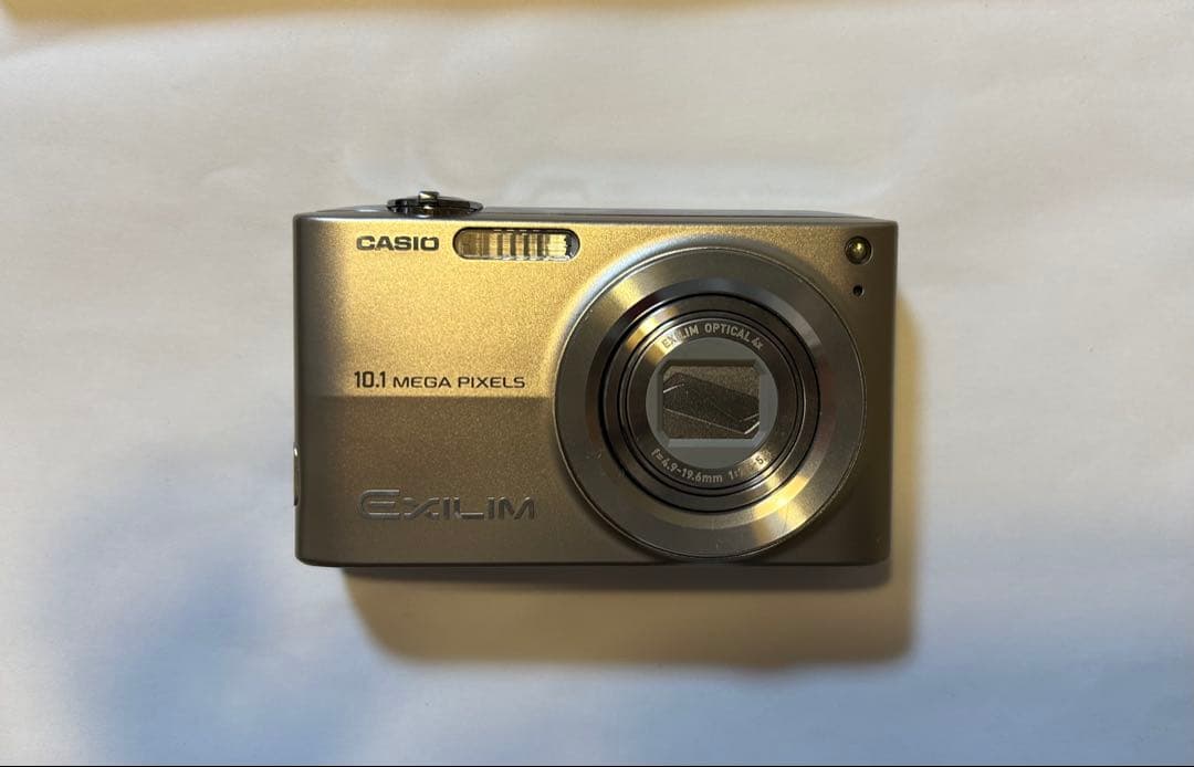Casio EX-Z200 コンパクトデジタルカメラ