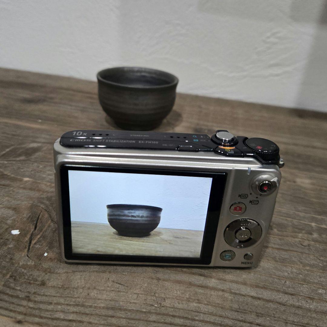 CASIO EX-FH 100　使用感あり　動作確認済　コンパクトデジタルカメラ