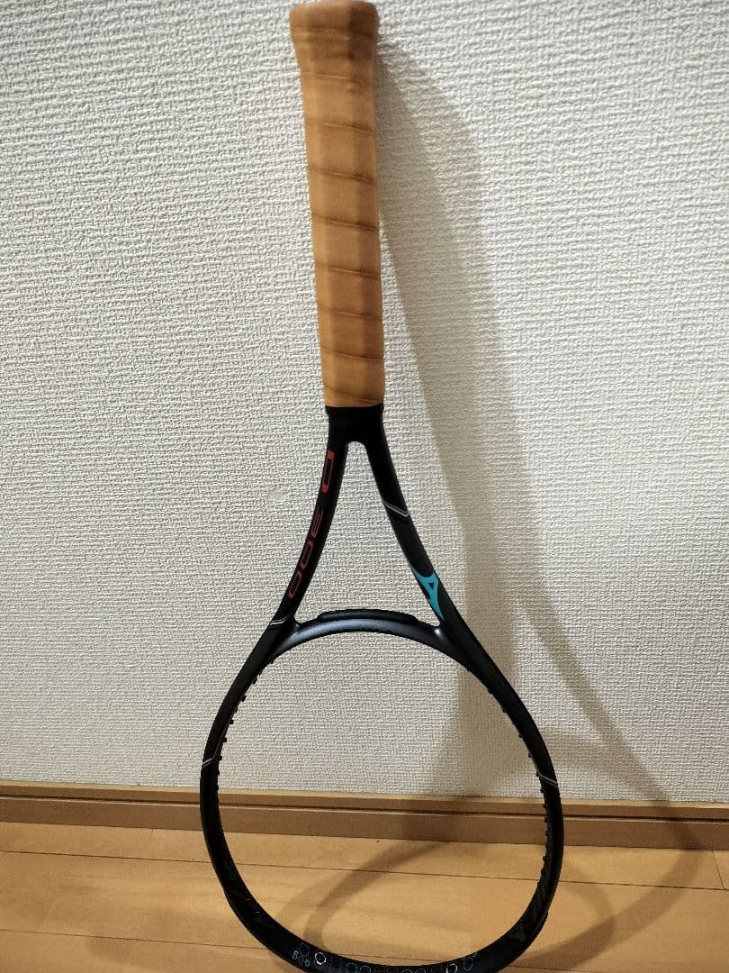 新品　Mizuno ミズノ D300 テニスラケット