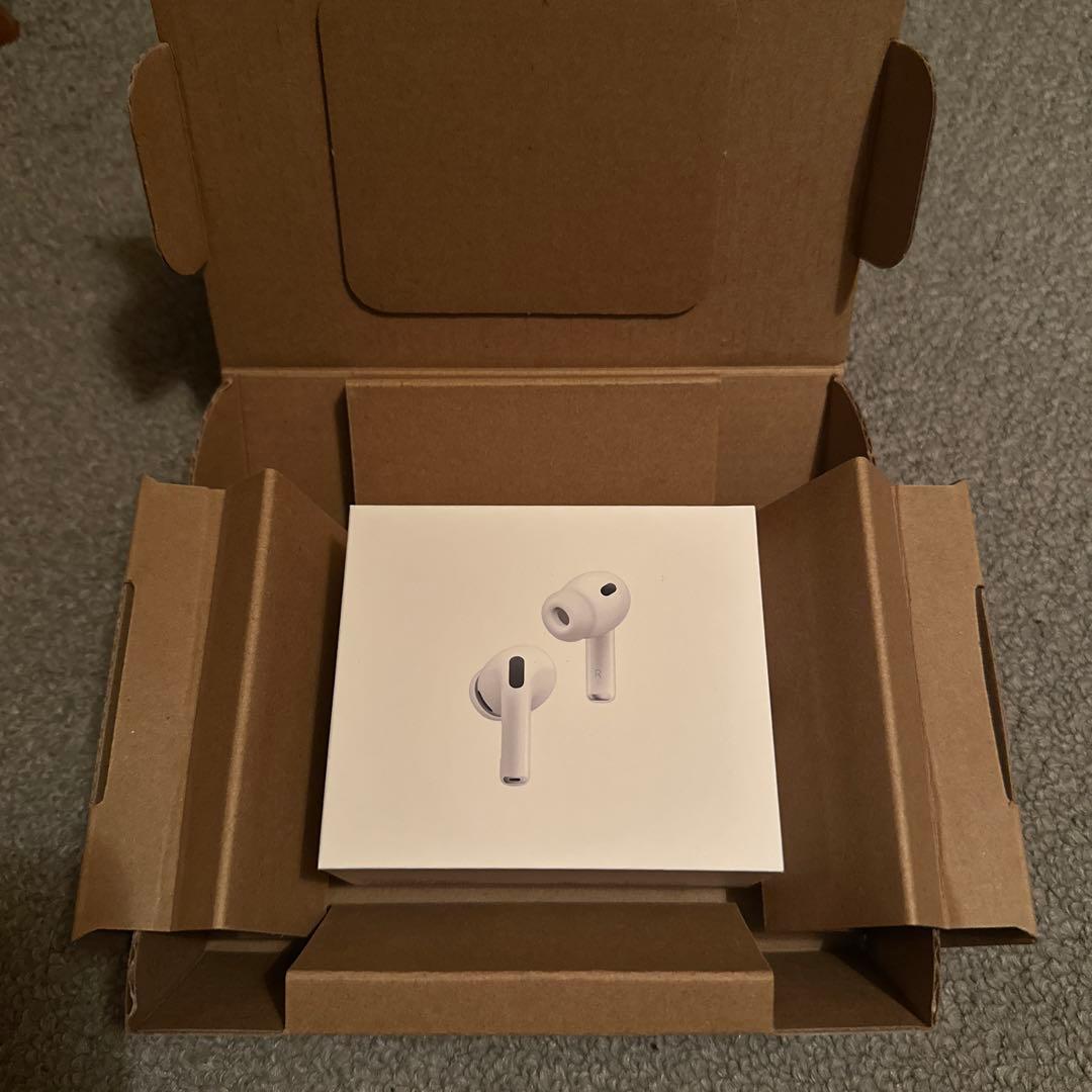 Apple AirPods Pro3本体 新品未開封　オマケ付き