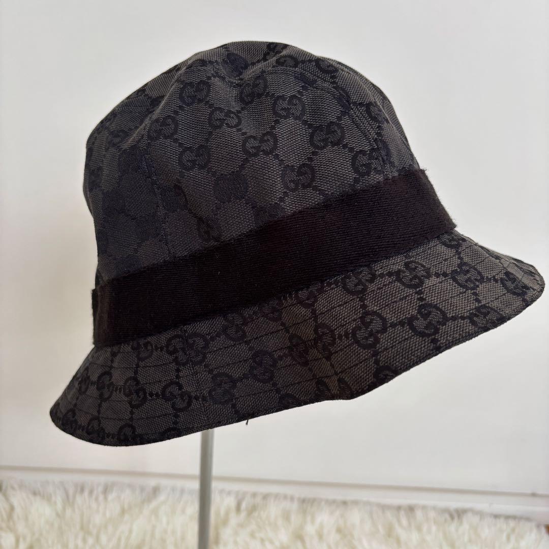 GUCCI バケットハット ブラック GGパターン