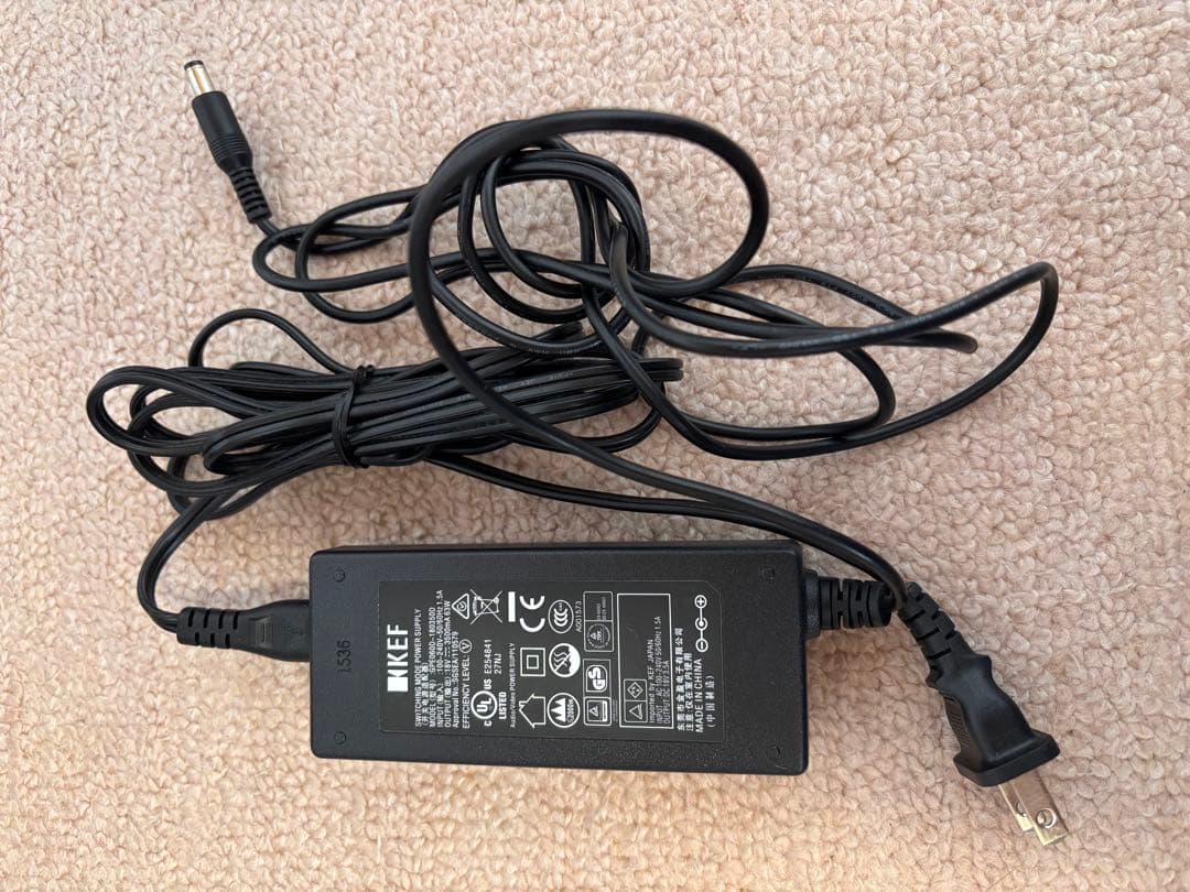 KEF ワイヤレススピーカー 青 卵型