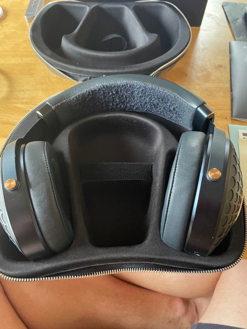 Focal Celestee ワイヤレスヘッドセット