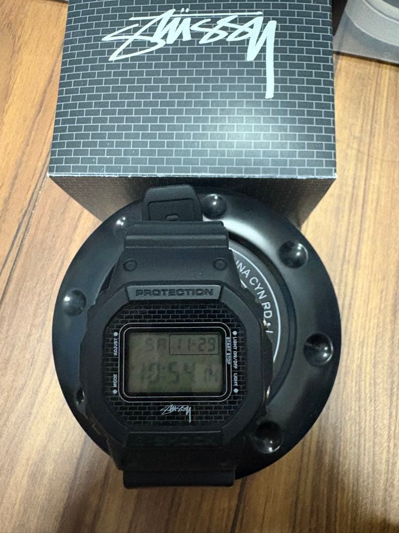 G-SHOCK × STUSSY ステューシー　限定　カシオ　ブ