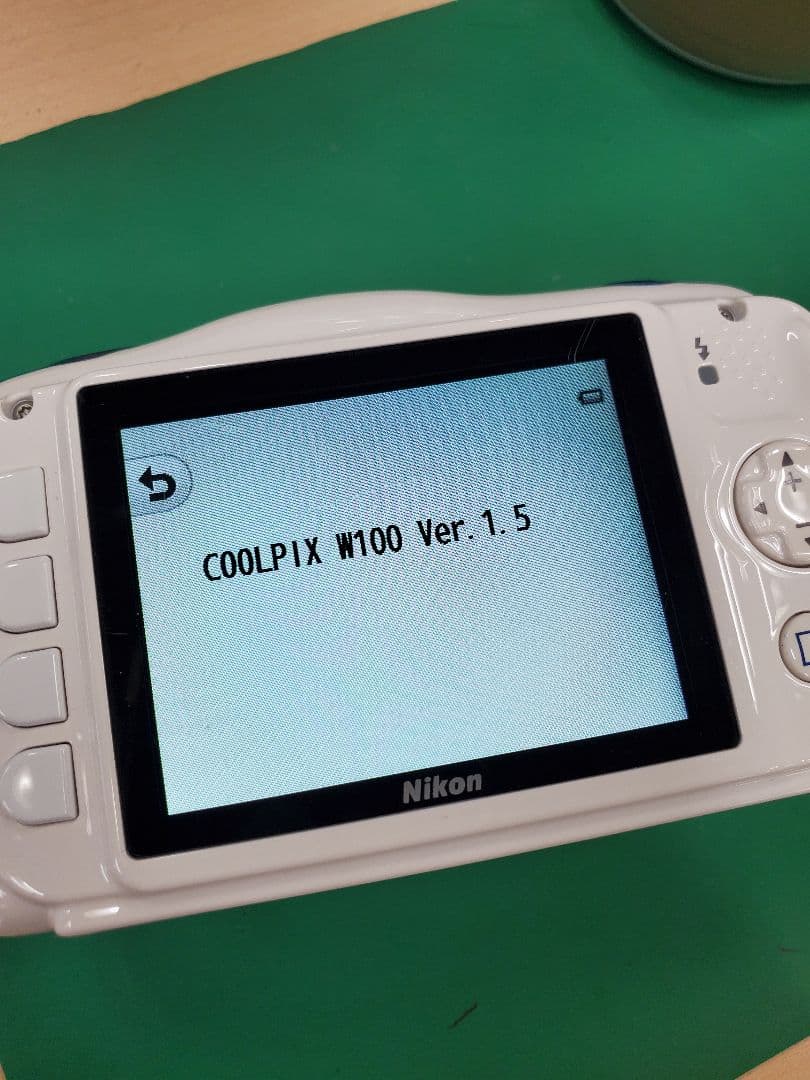 Nikon Coolpix W100 防水デジタルカメラ