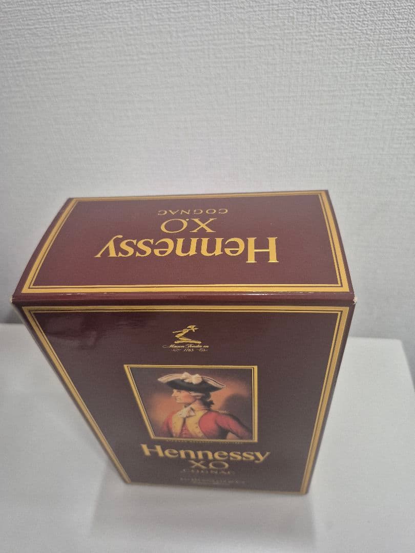 p*f様 ヘネシー XO 金キャップ クリアボトル 700ml 40度 Henn