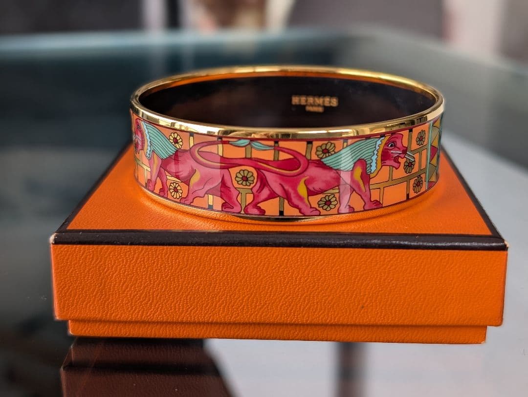 箱付き✨HERMESエルメス　七宝焼き　バングル　綺麗です