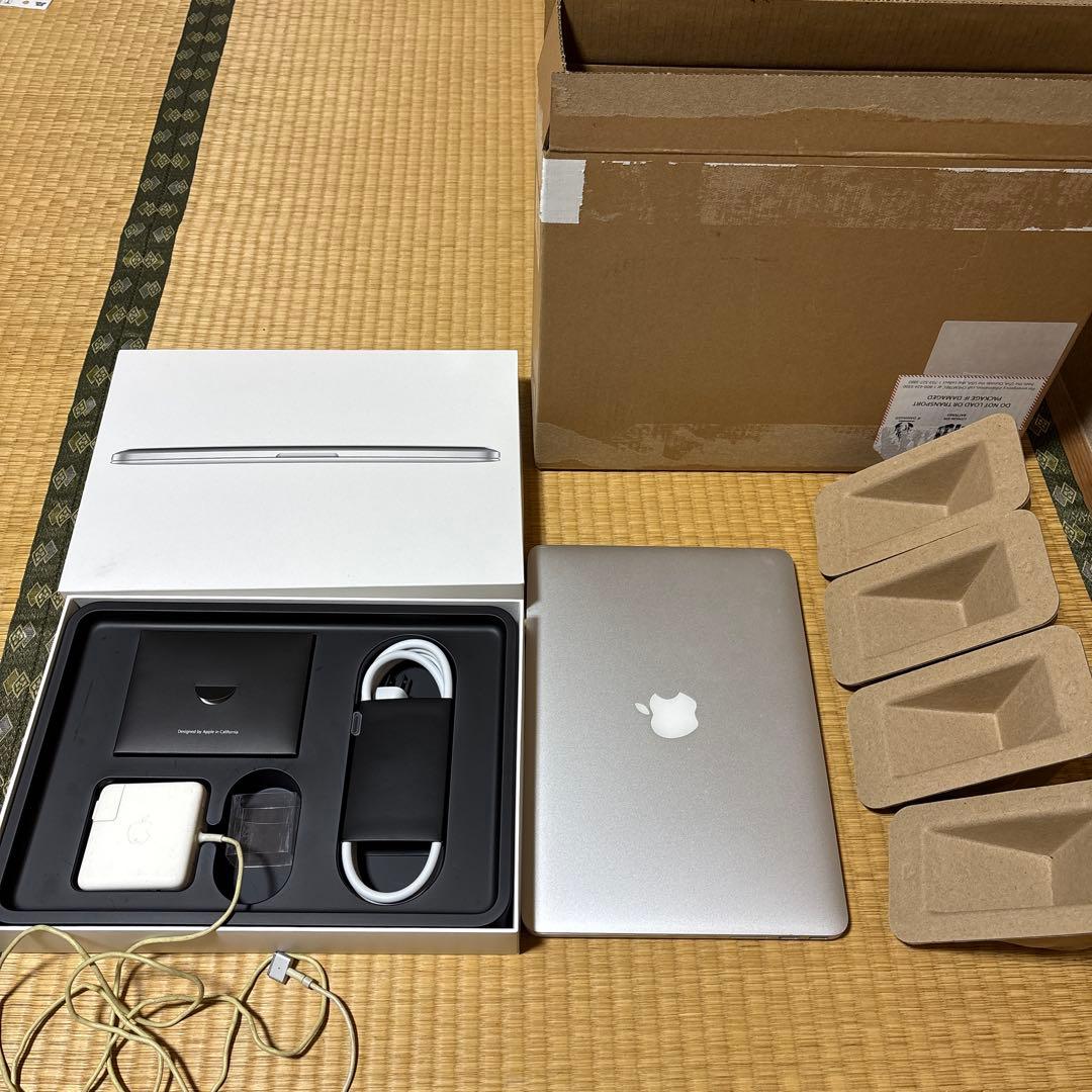 値下げ　化粧箱付　MacBook Pro 13インチ　core i7 512GB