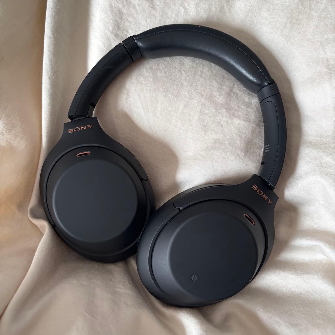 【美品】SONY WH-1000XM4 ノイズキャンセリングヘッドホン ブラック