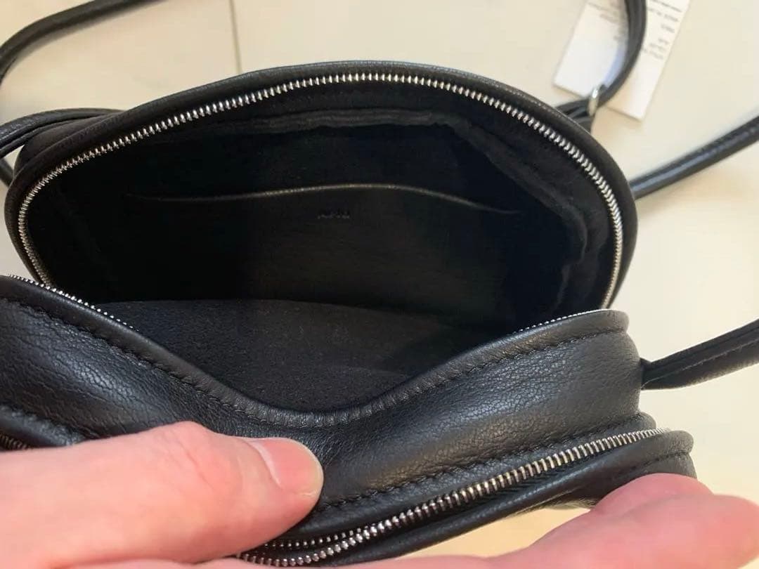 アエタ　Aeta SQUARE ショルダーバッグ(W16㎝ H14㎝D7㎝)