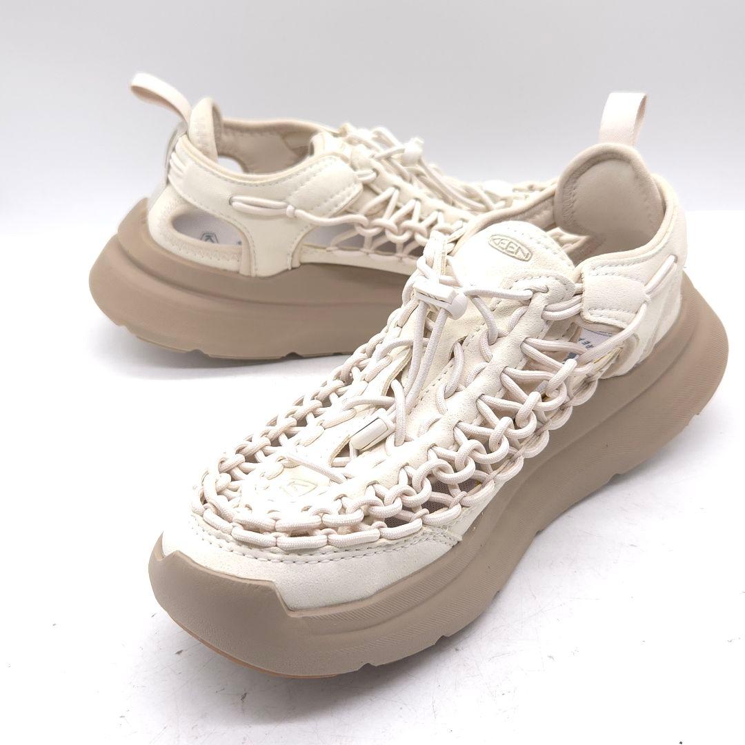 極美品 KEEN UNEEK WK キーン サンダル 25cm オフホワイト