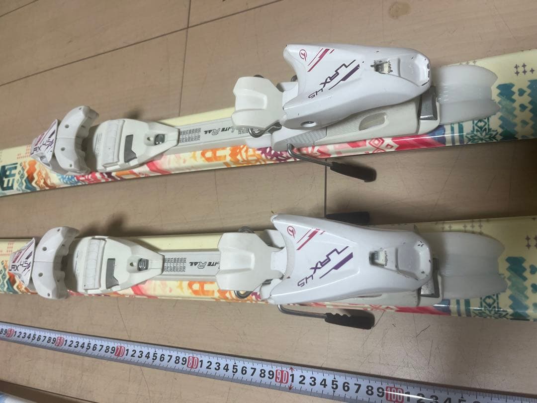 ジュニアスキーセット Hart スキー板、ブーツ、ストック ビンディング