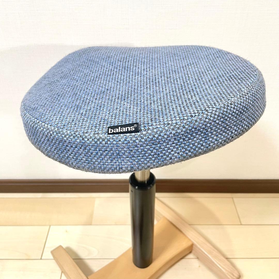 バランスラボ バランスチェア バランスシナジー 織柄ブルー 中古品