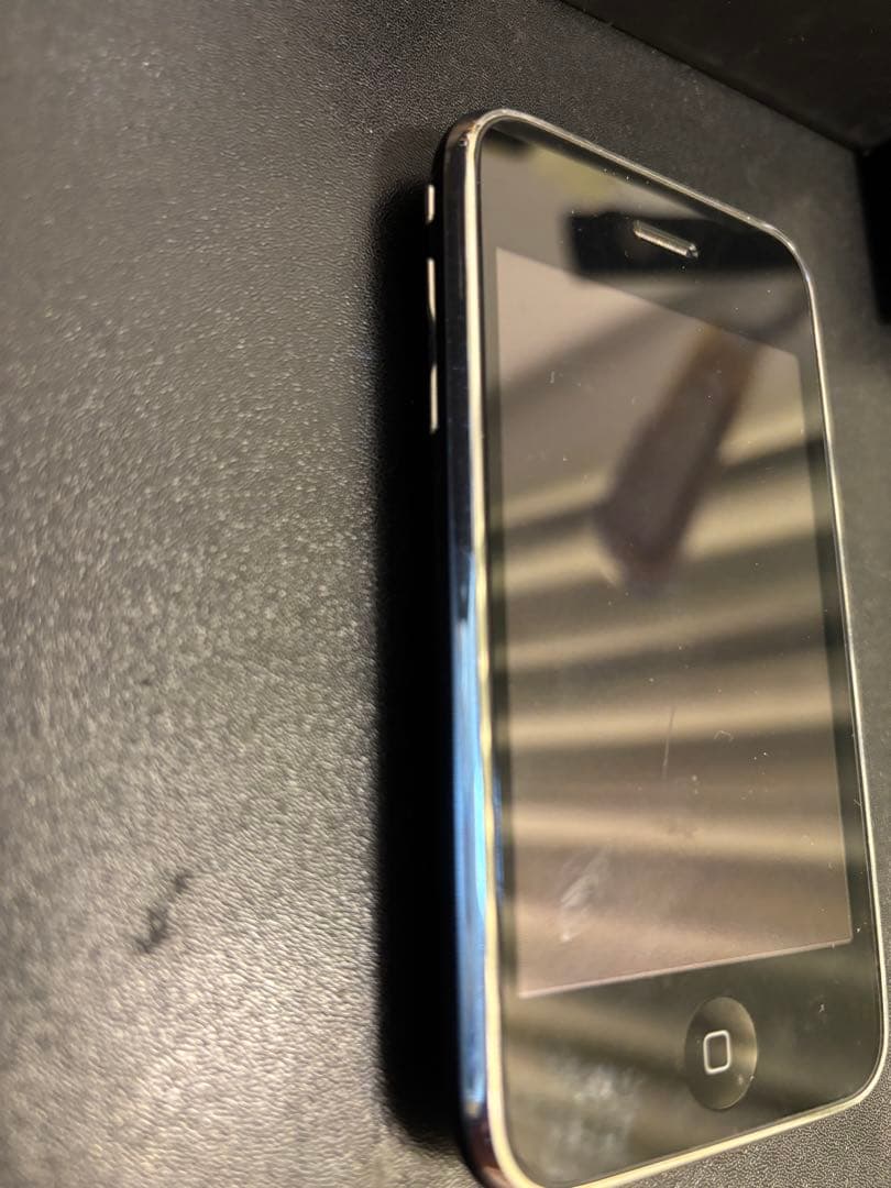 【USED 日本での最初の機種】Apple iPhone3G 黒