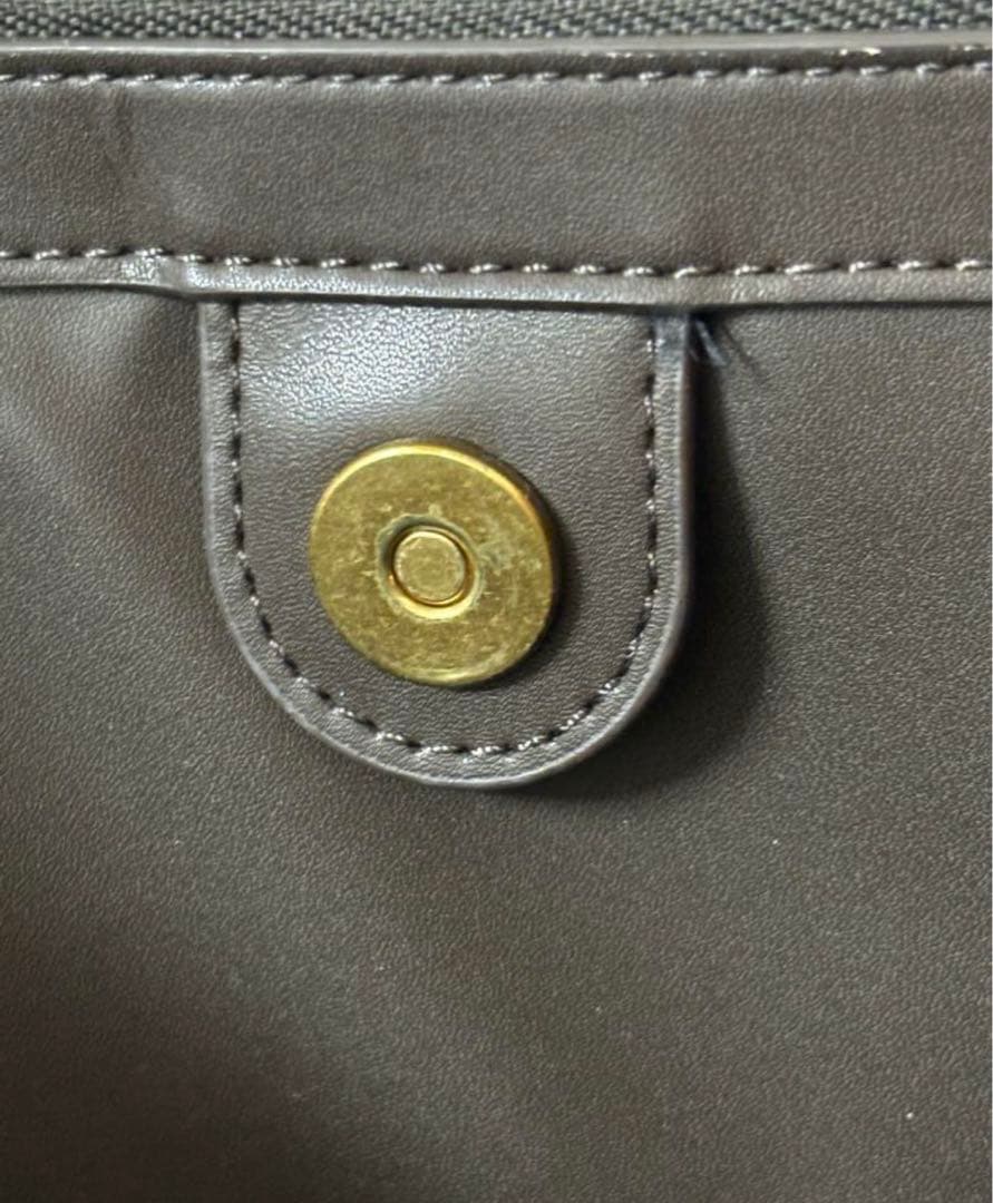 CHARLES & KEITH クラシックダブルハンドル トートバッグ