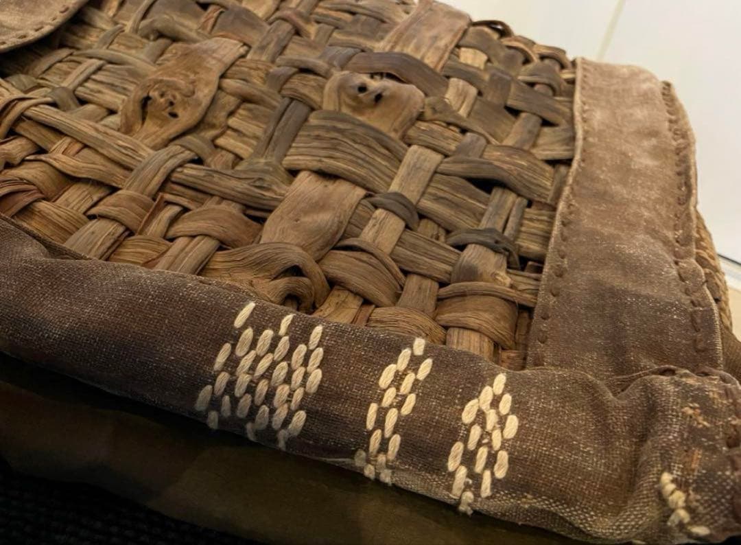 SALE◆希少 柿渋古布と国産山葡萄蔓 背負える大型籠リュック 斜め掛