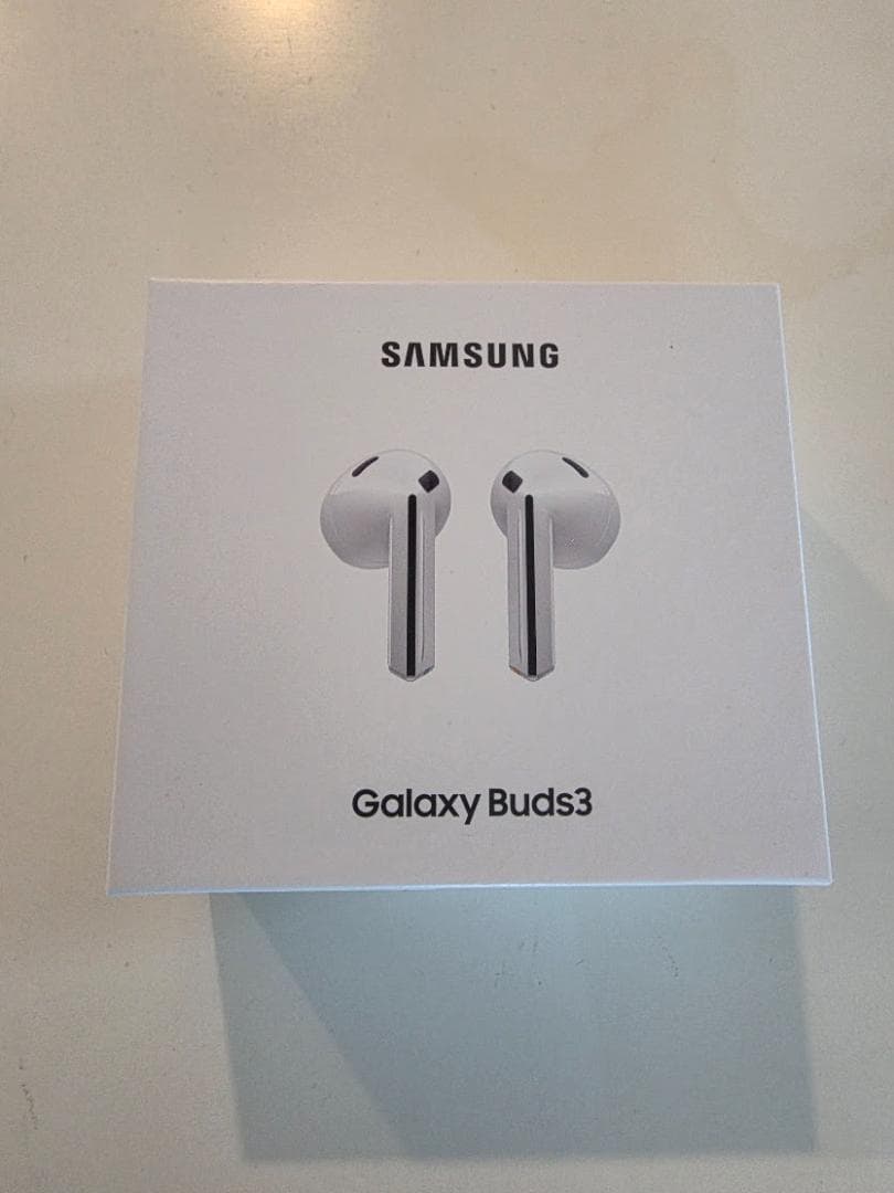 Galaxy Buds3 ワイヤレスイヤホン（ホワイト）