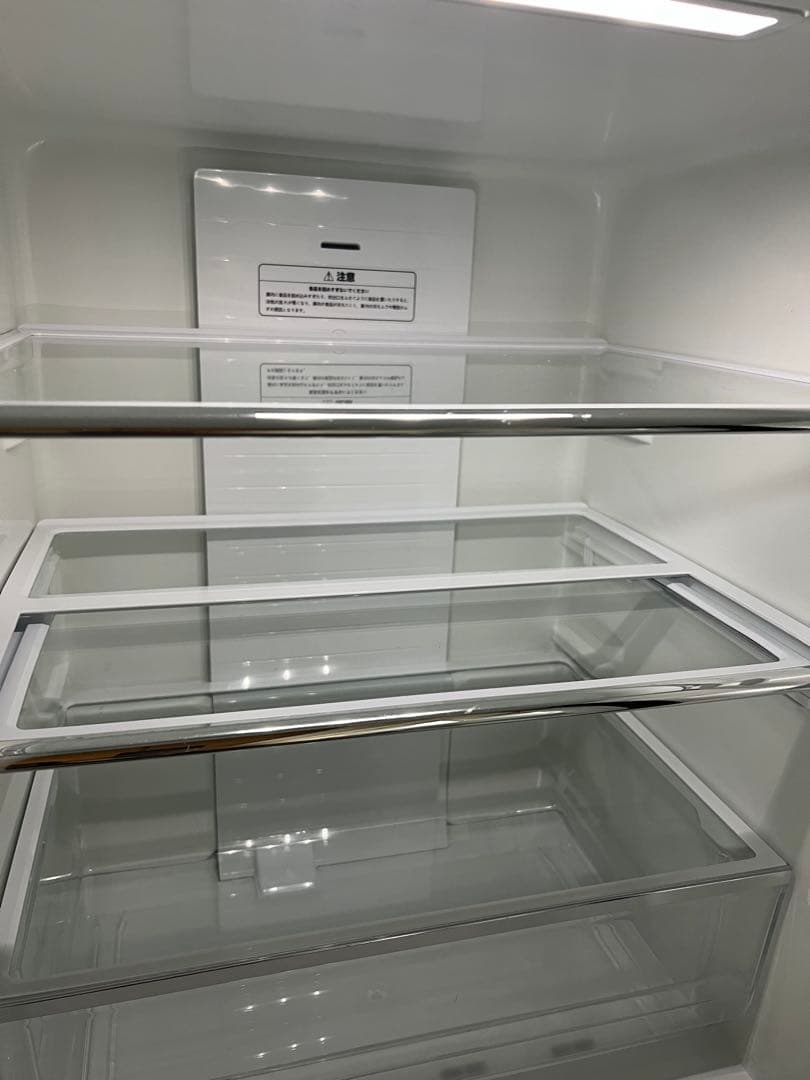 【キムドヨン】Hisense 3ドア冷凍冷蔵庫 ダークブラウン2019年製