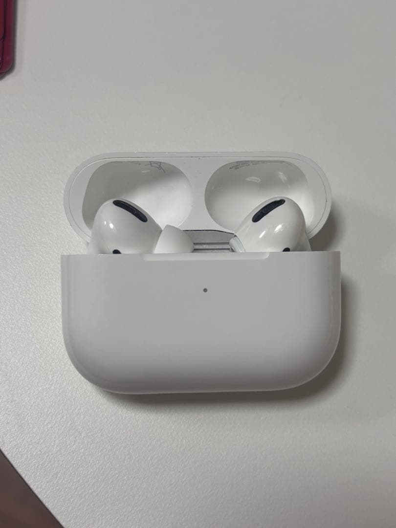 Apple AirPods Pro 正規品
