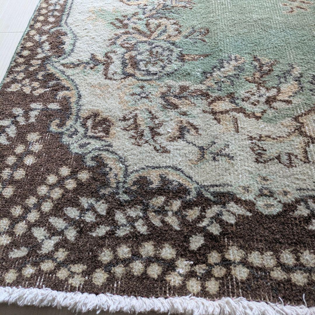 116×219 メダリオングリーン　トルコヴィンテージラグ