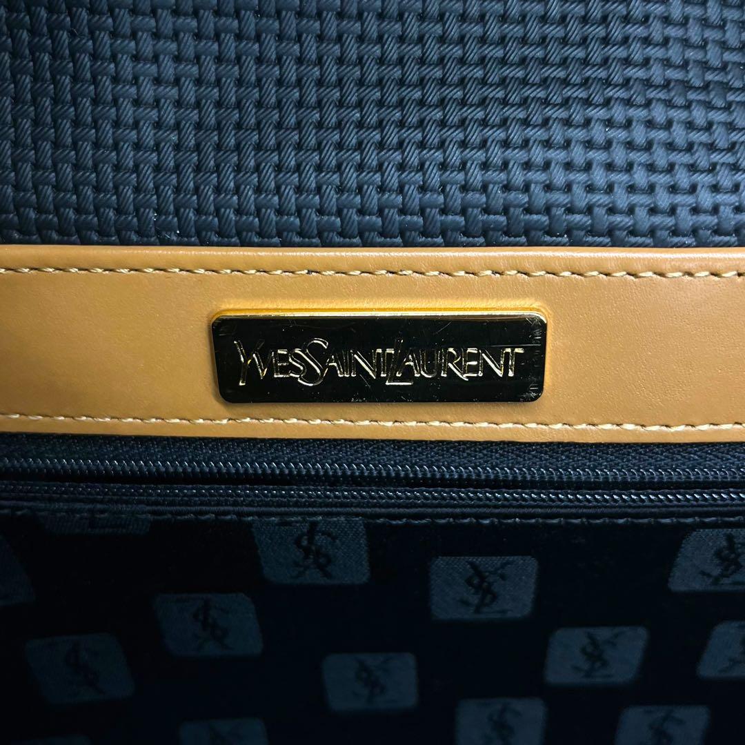 美品 イブサンローラン ヴィンテージ クラッチバッグ YSL レザー ブラック