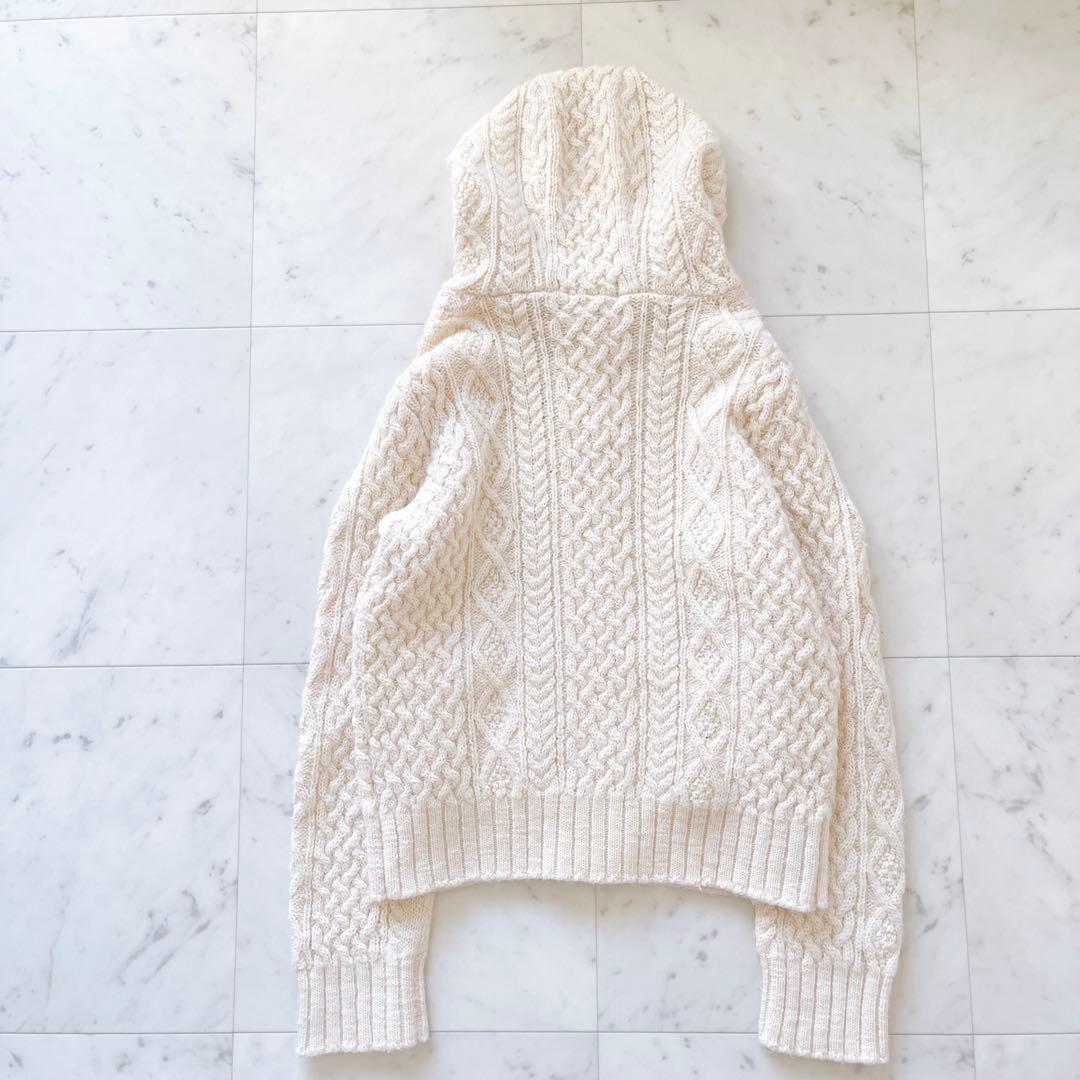 バーバリーブルーレーベル　アンゴラ混ケーブルニットカーディガン　フード　金ボタン