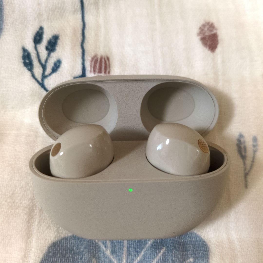 【美品】SONY WF-1000XM5 白