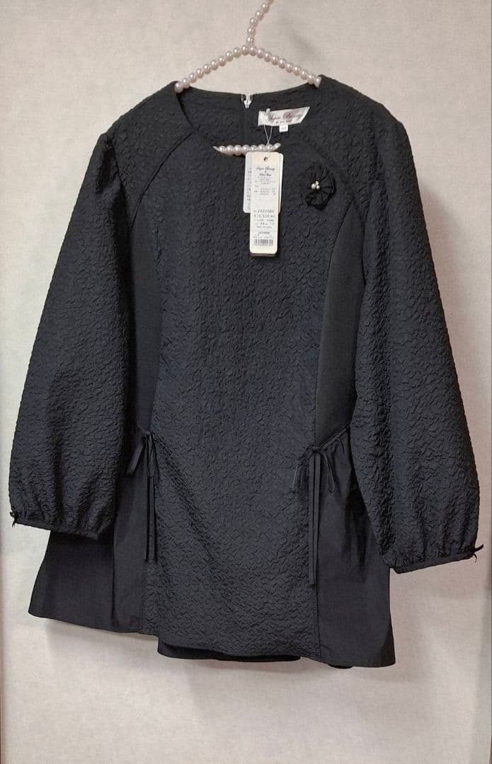 【新品タグ付】スーパービューティー エンボス リボン チュニック 黒 44 LL