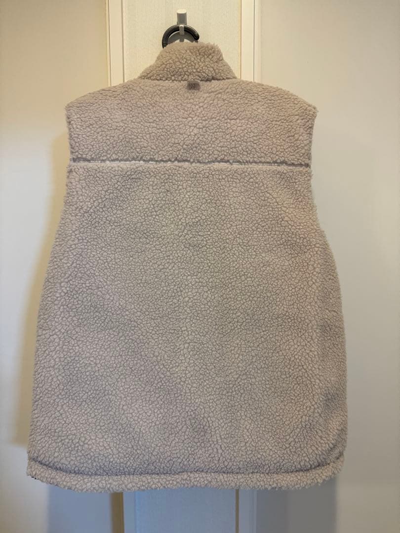 ぶ*ん様 Patagonia パタゴニア リバーシブル ビビーダウンベスト メン