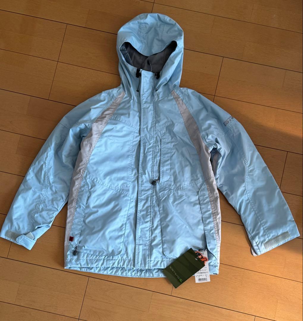 【新品未使用】ESTIVO 水色 スキー・スノーボードウェア ・上下