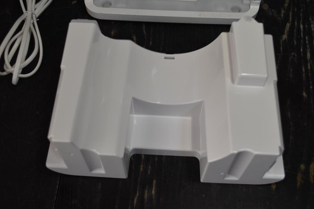 コンプレッサー式衣類乾燥除湿機1.8L　DCE-6515　2024年製