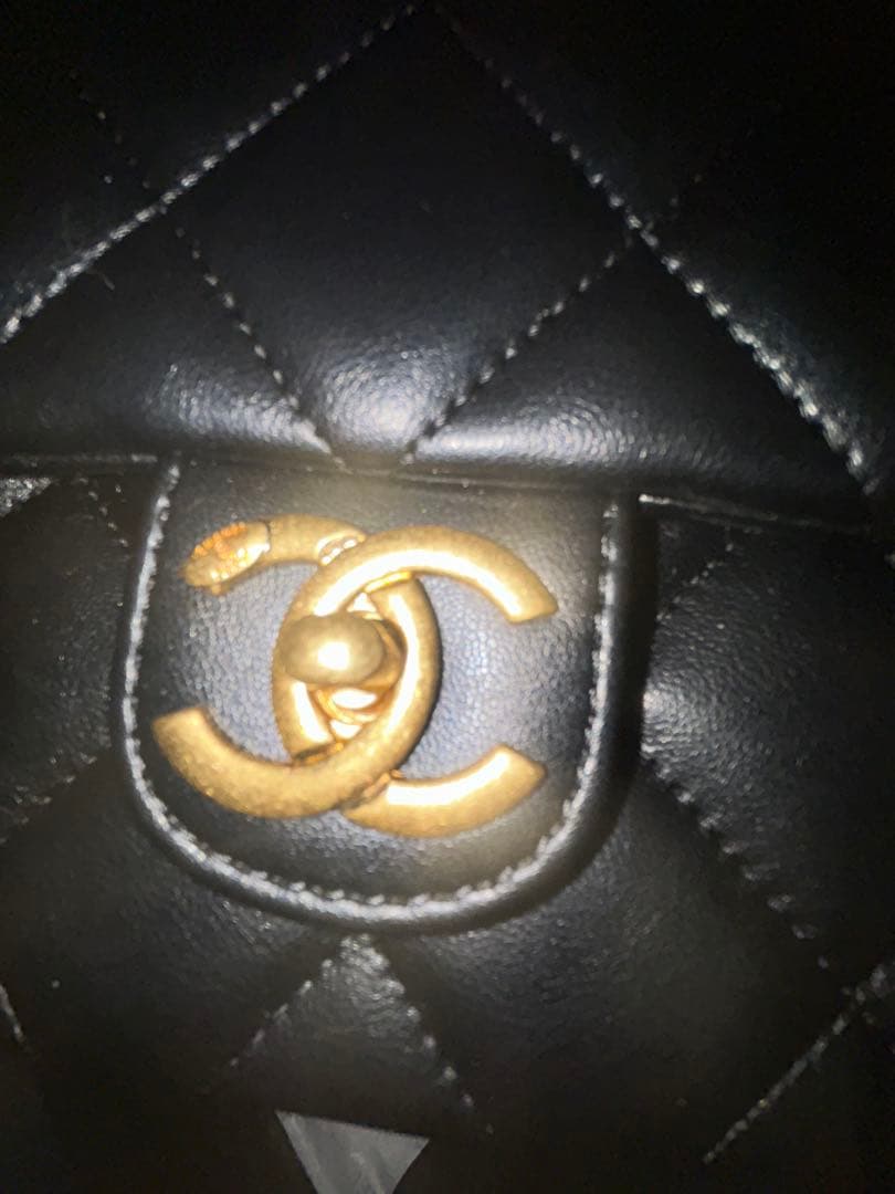 ア*様 CHANELブラックレザー ハートチャームノベルティバッグ