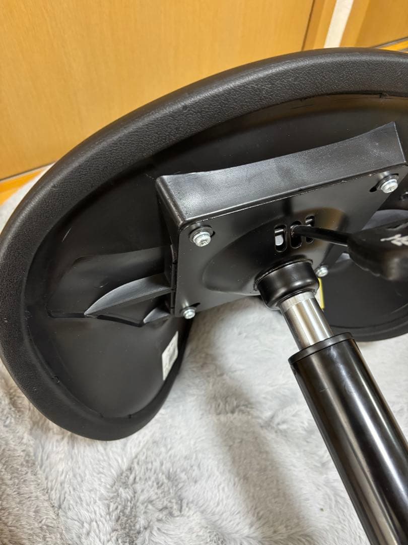 ルネセイコウ 鞍馬チェア SSS-4867 ブラック