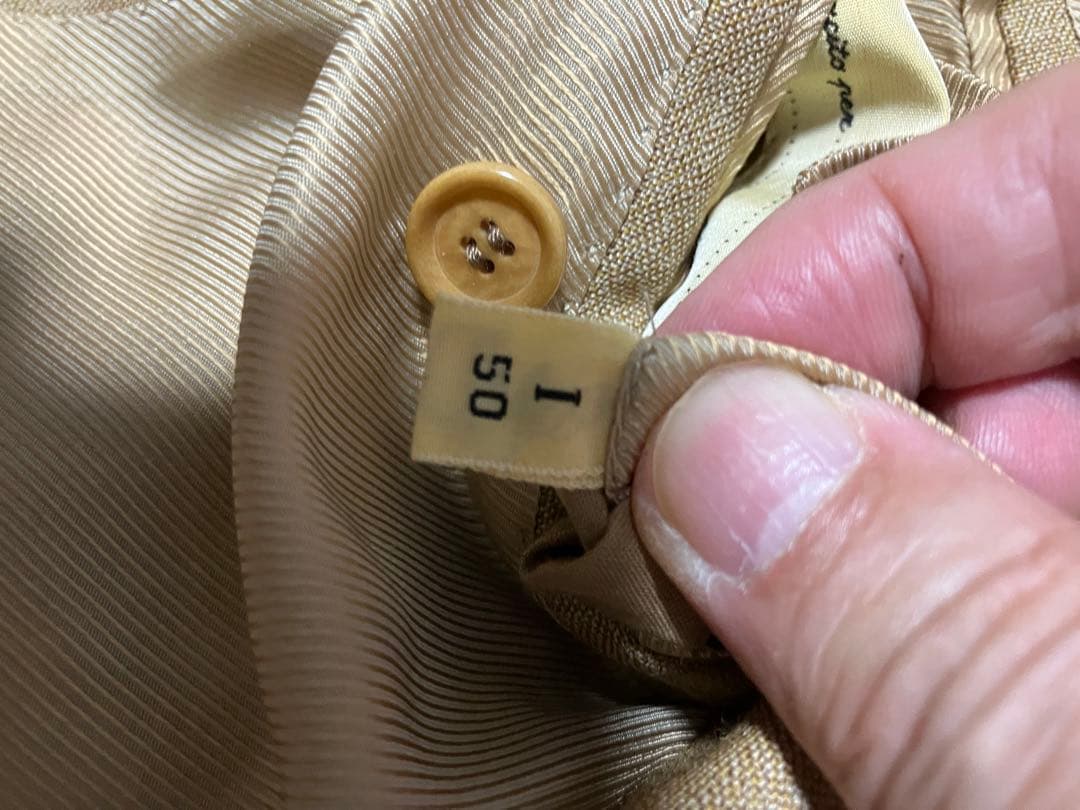 最終値下げ・美品・サルトリア アットリーニ 高級紳士服サンドベージュ柄イタリア製