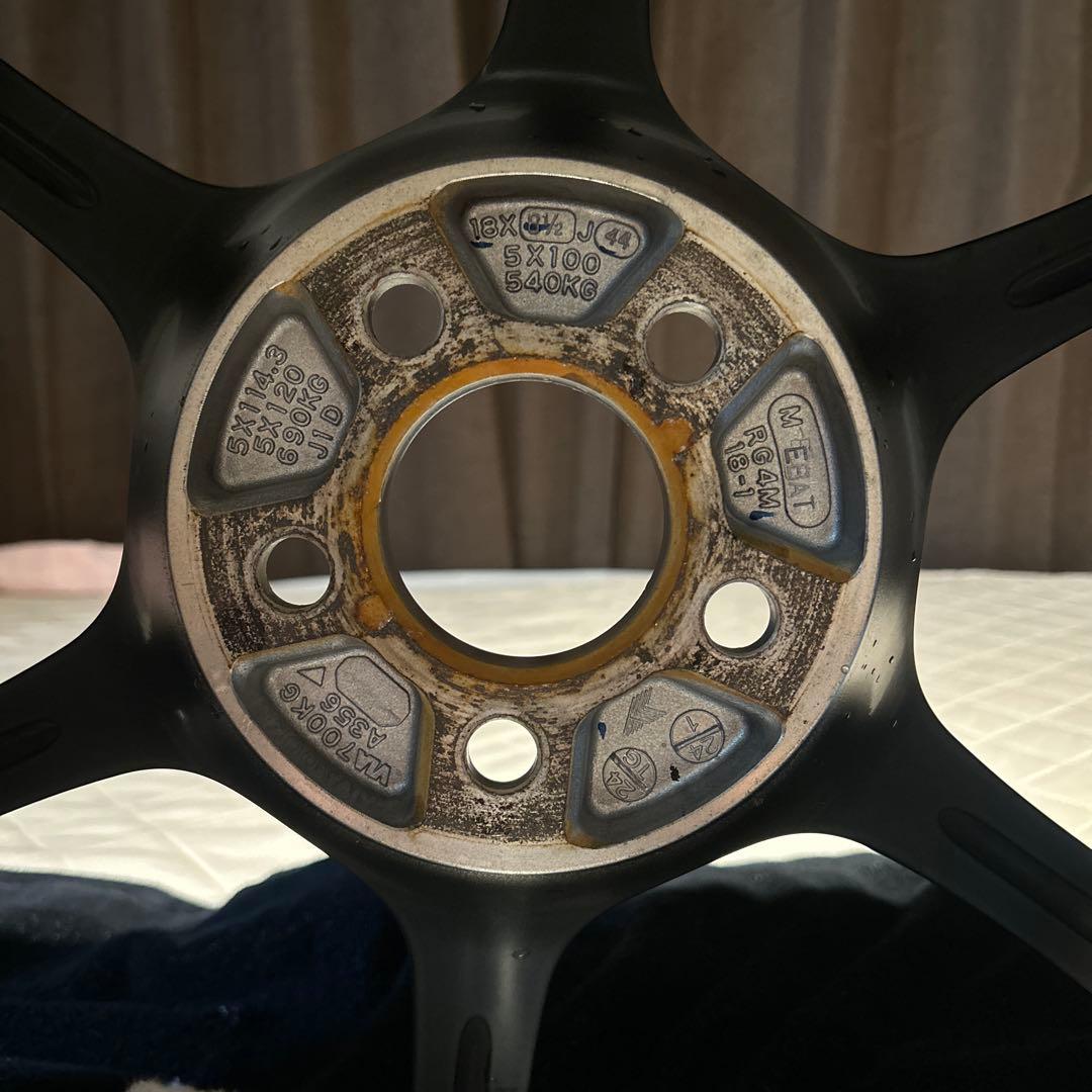 アドバン RG4 18インチ　3本セット