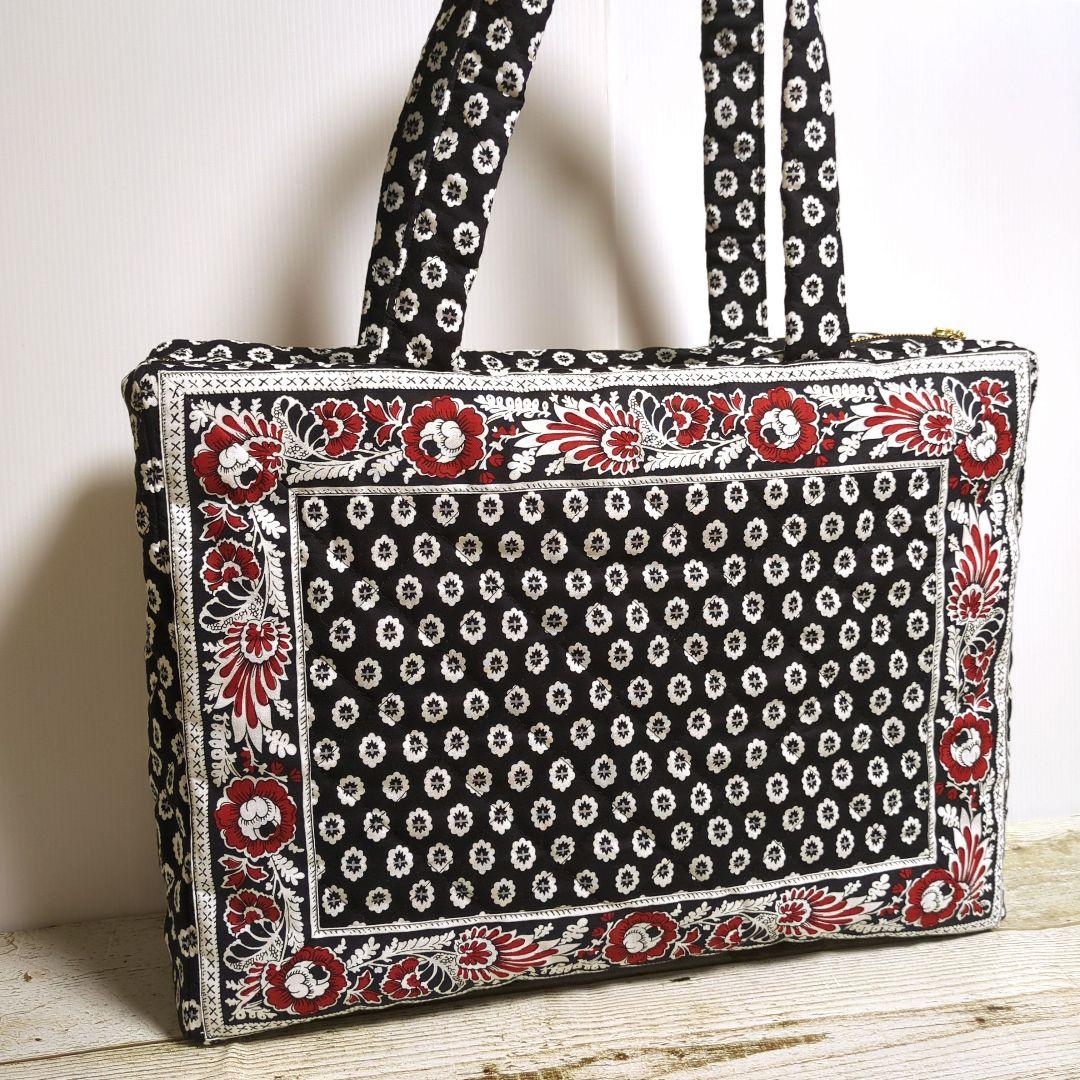 スクエアバッグ　ペットボトルカバー　大きなポーチ　ハンドメイド