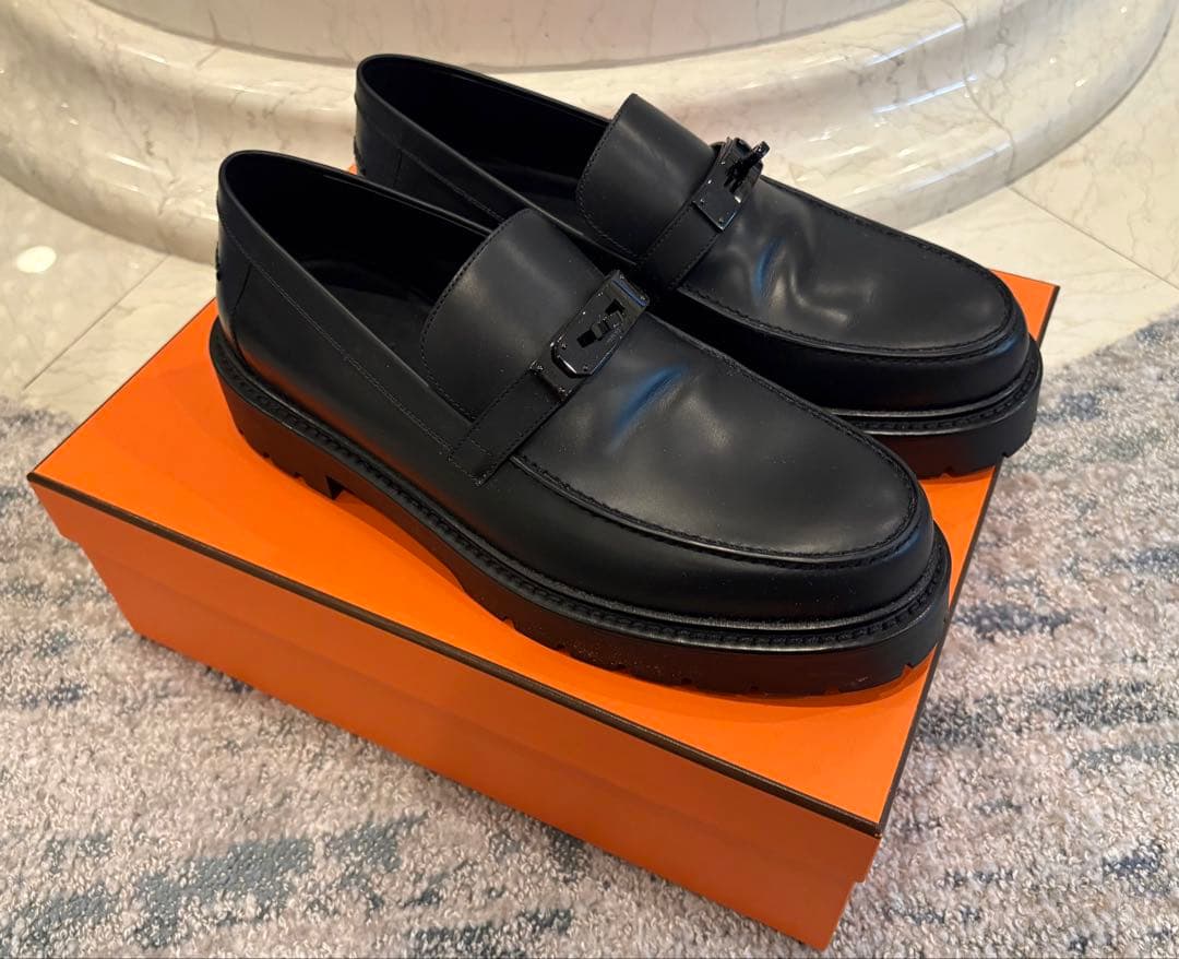 HERMES モカシン(アイコン)ブラック