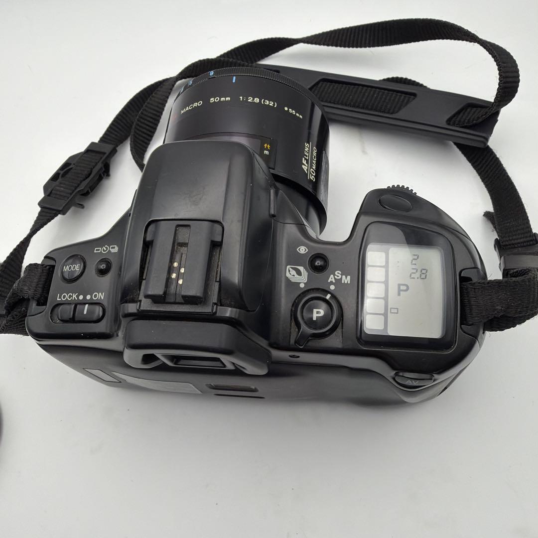 MINOLTA α303si + AF MACRO 50mm F2.8