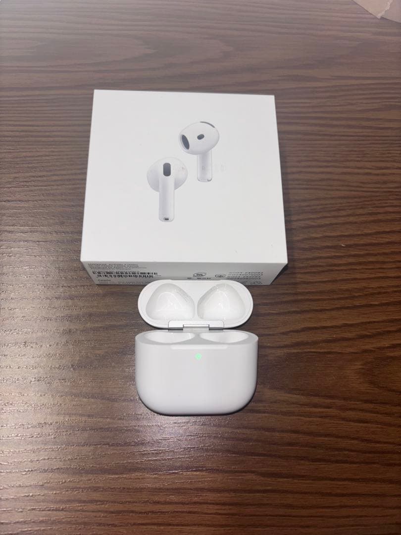 【正規品】AirPods4 充電ケース　ANC搭載