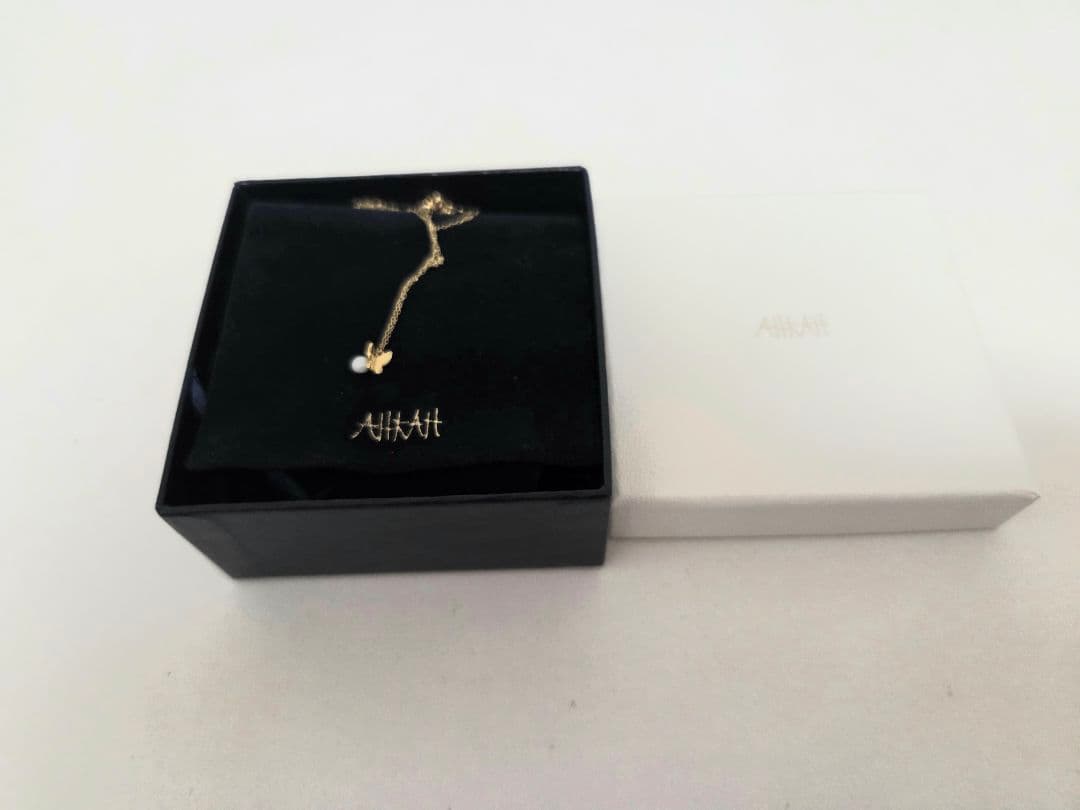 AHKAH ネックレス