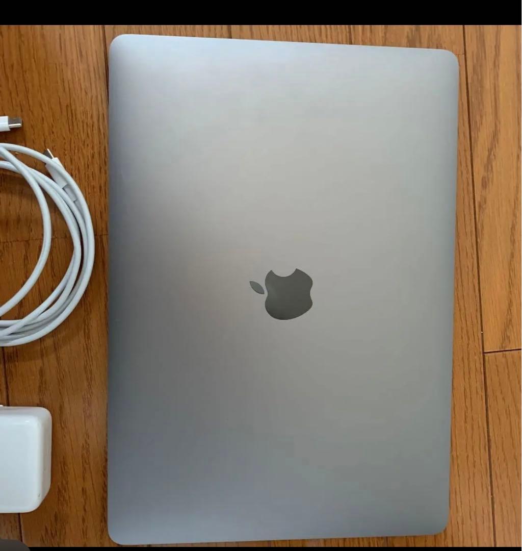 MacBook Air13.3インチスペースグレー