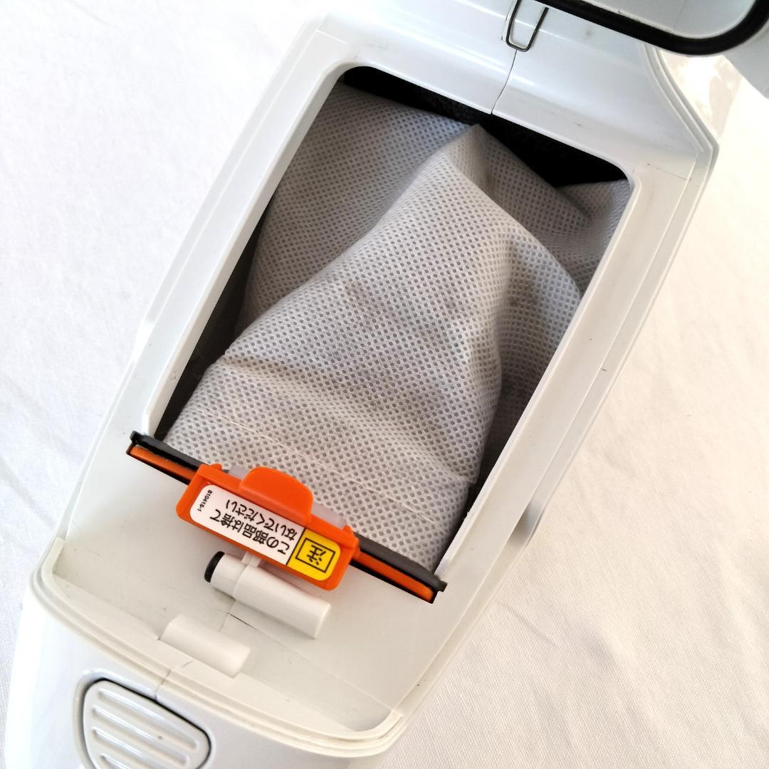 マキタ ｍakita コードレス 掃除機 CL107FD 充電式クリーナー 白